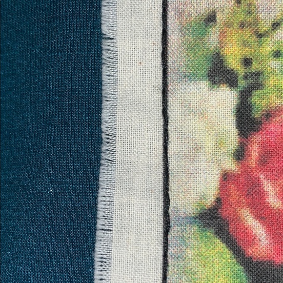 ⭐️NWT💙Our Lady of Guadelupe 3/4 Lace Sleeve Top - Picture 8 of 11